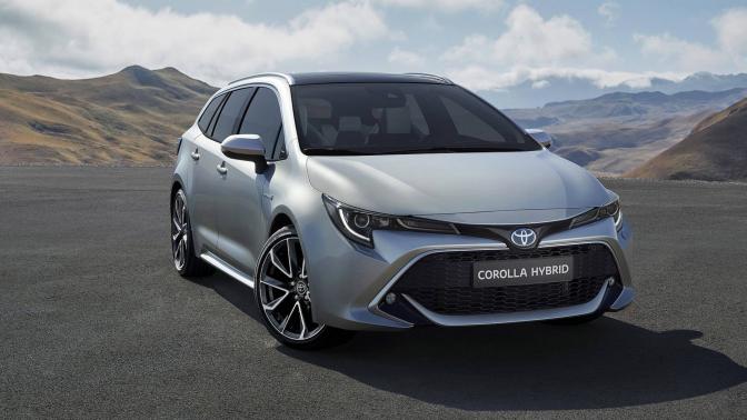 Toyota Corolla Touring Sports 2019 to be launched next month with a massive trunk