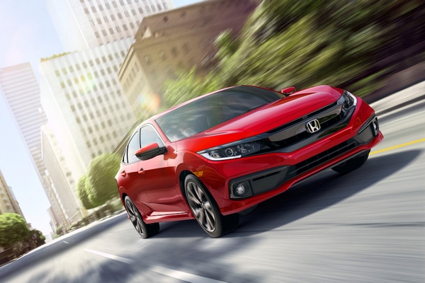 10th-gen Honda Civic receives a nip and tuck for 2019 model year in the US