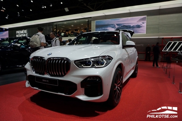 BMW X5 2019 on display at 2018 Paris Motor Show