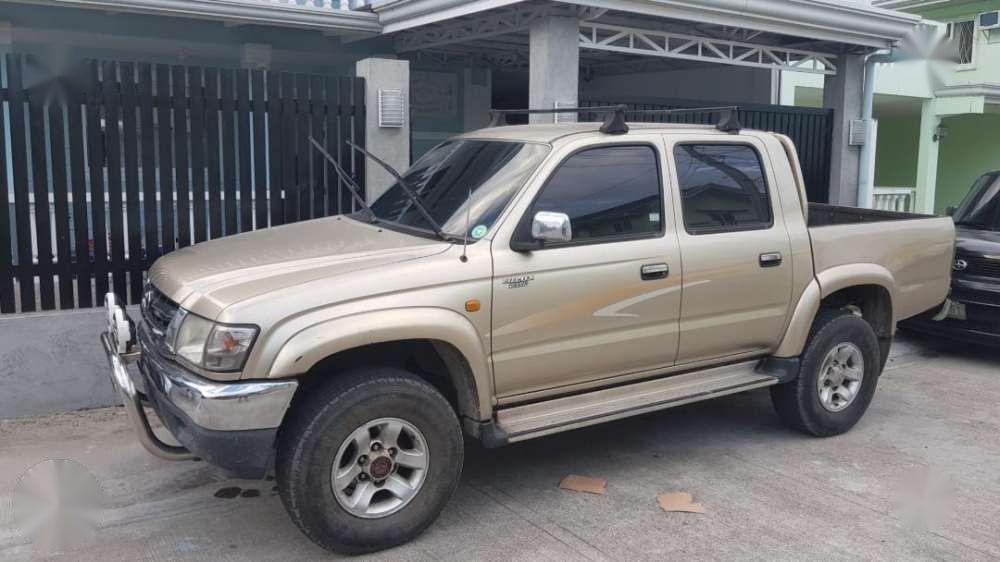 Toyota hilux 2004