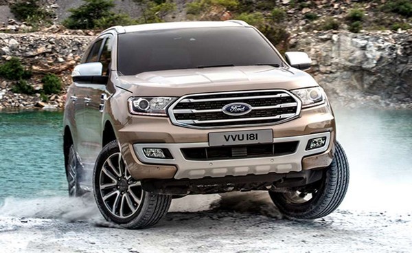 Ford Everest 2019 front view