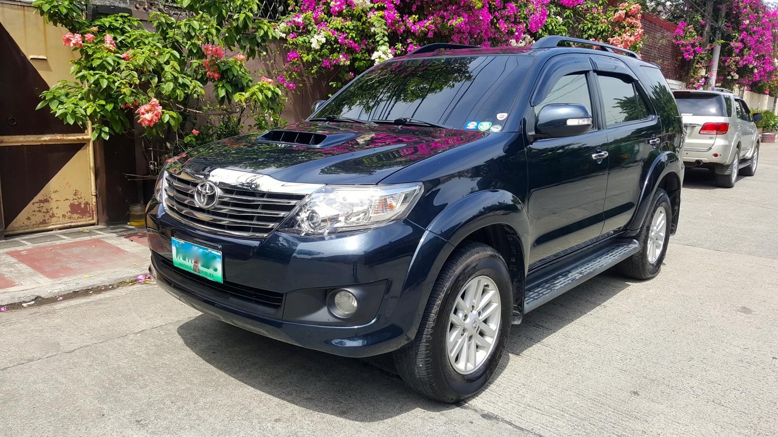 Toyota fortuner 2014