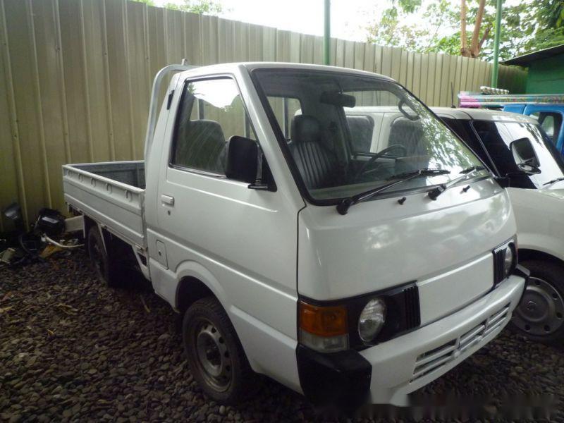 Nissan vanette 1990