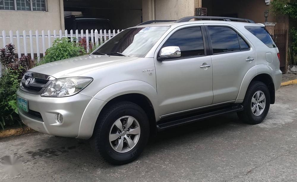 Buy Used Toyota Fortuner 2006 for sale only ₱550000 - ID656711