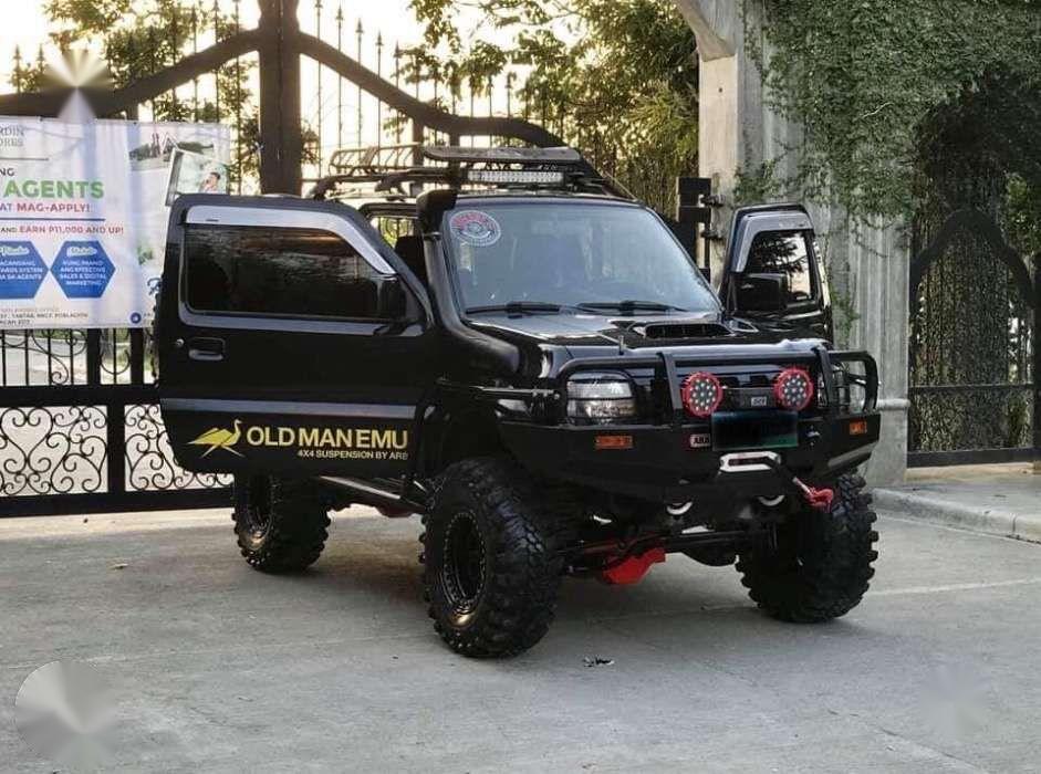 Buy Used Suzuki Jimny 2004 for sale only ₱300000 - ID650168