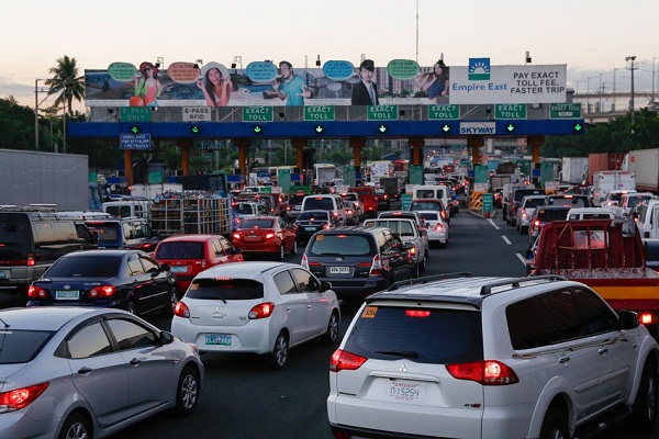 How will the MPTC plan tollways program for Holy Week 2019?
