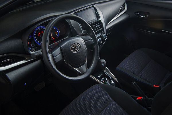 Toyota Ups its Interior Game Toyota Yaris 2019 cockpit