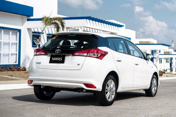 Toyota Yaris - Your ALTERNATIVE Econo Hatch Toyota Yaris 2019 rear angle view