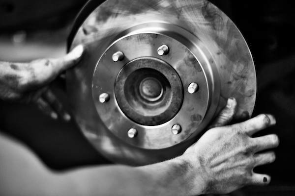 Pros and Cons of Replacing Your Own Brakes