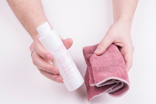 Gum remover products