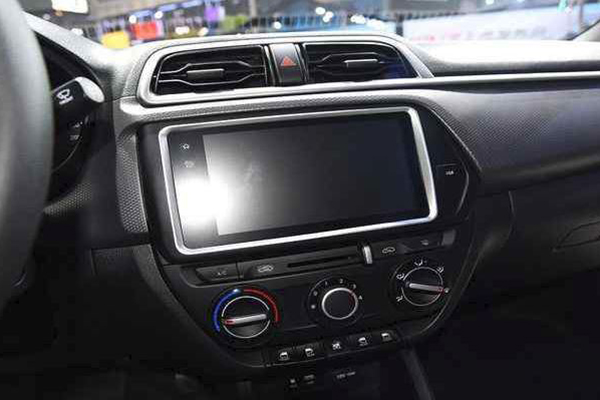 Optional touchscreen for the Hyundai Reina