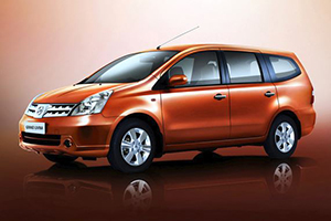 Nissan Grand Livina 2007 - 2011