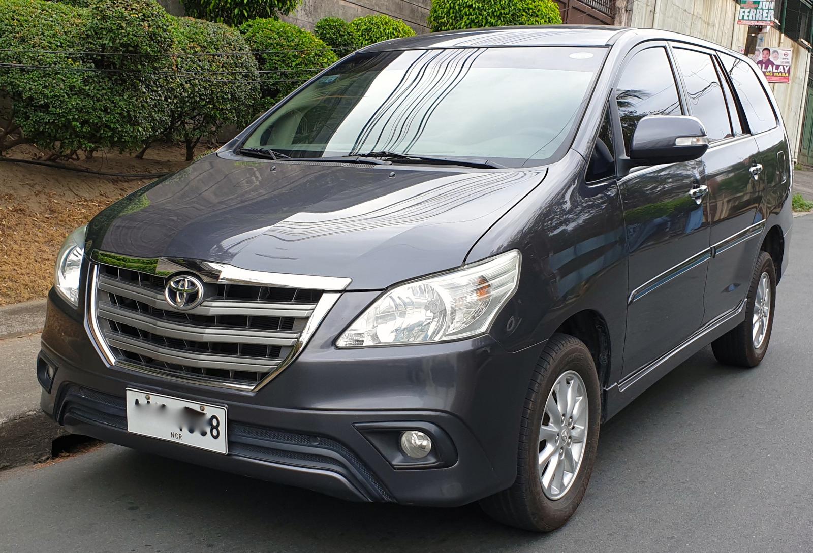 2014 Toyota Innova Automatic Diesel for sale in Quezon City 690284