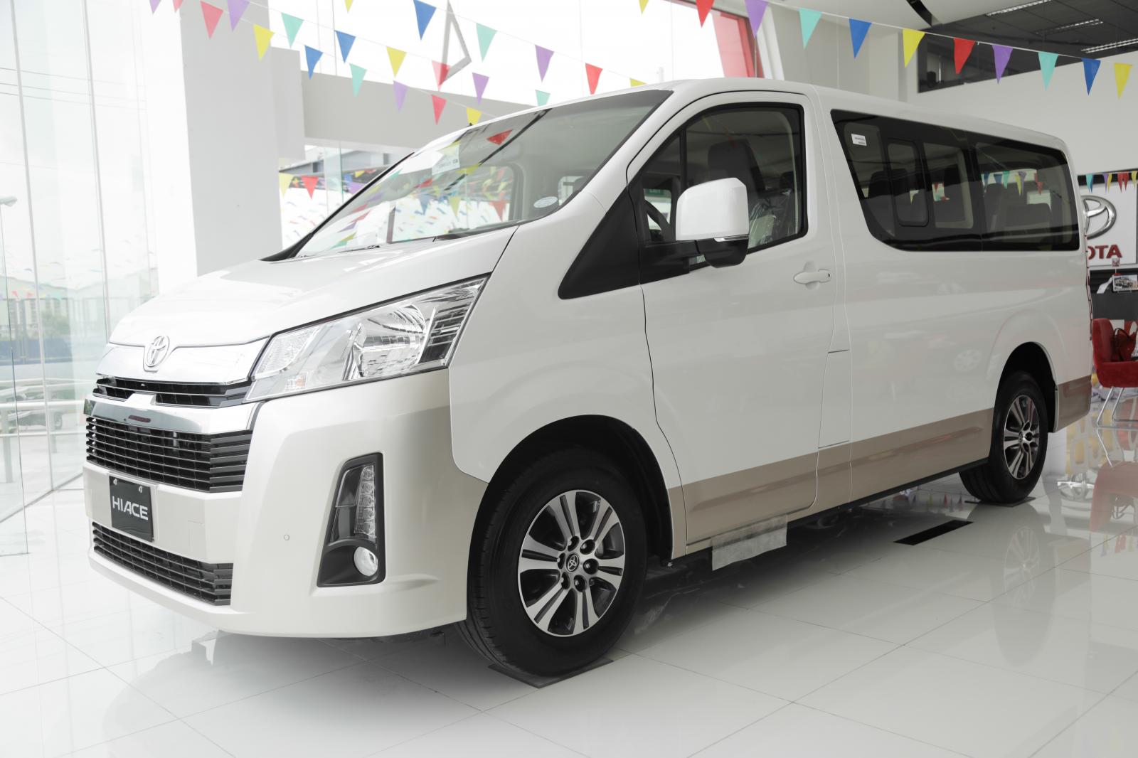 Selling White 2019 Toyota Hiace Van in Santa Rosa 710839