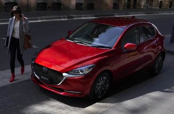 Mazda 2 2020: Let's take a good first look!