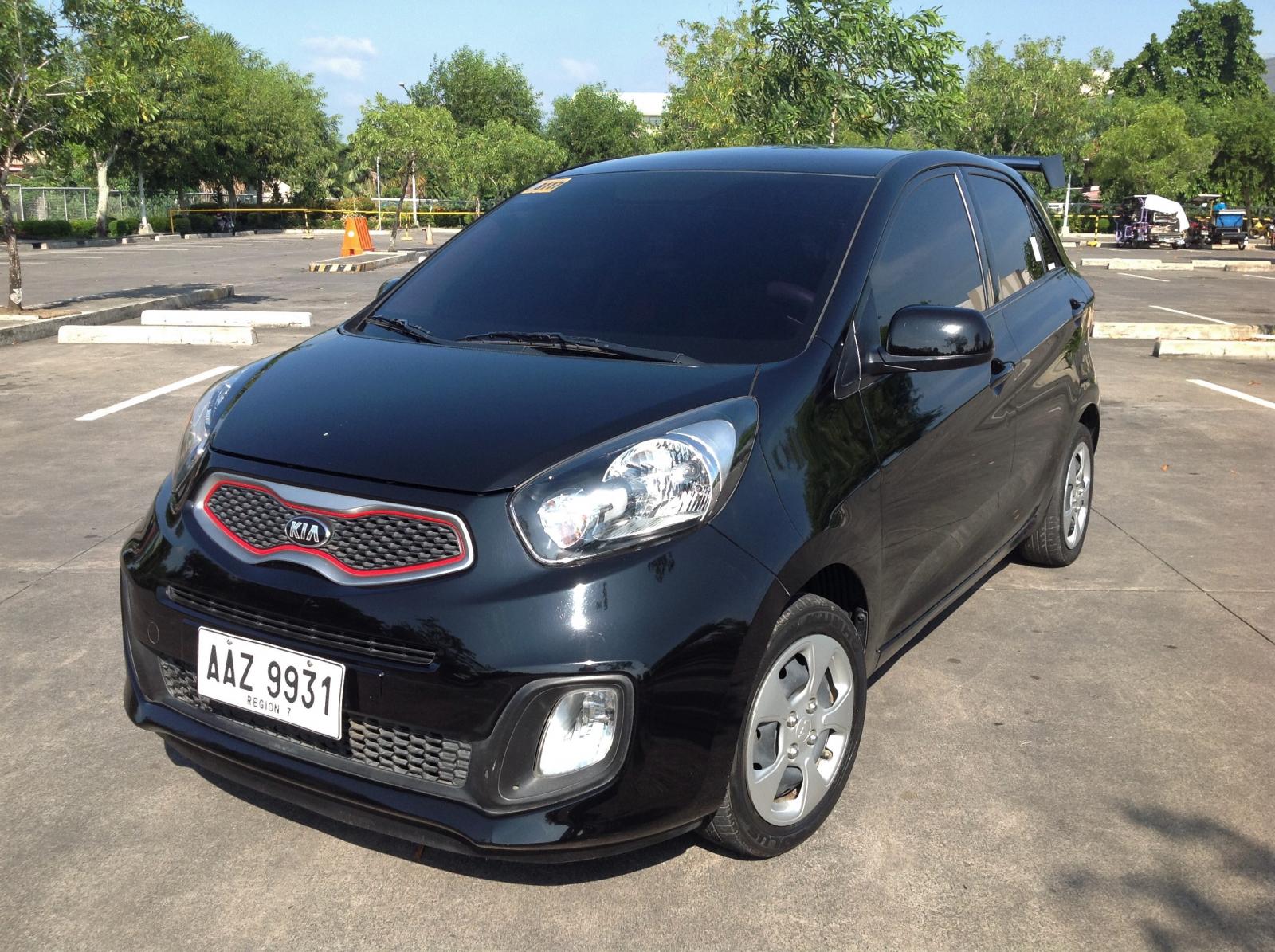 Selling Black Kia Picanto 2015 at 21000 km 717110