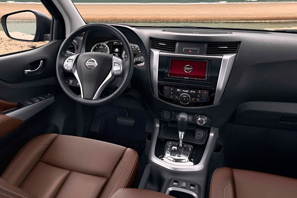 A picture of the 2019 Nissan Terra's front cabin