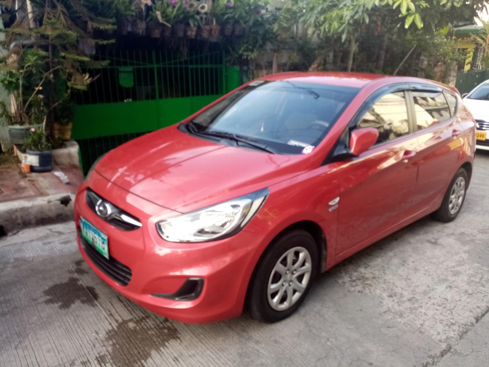 Red 2013 Hyundai Accent Manual Diesel for sale 723210