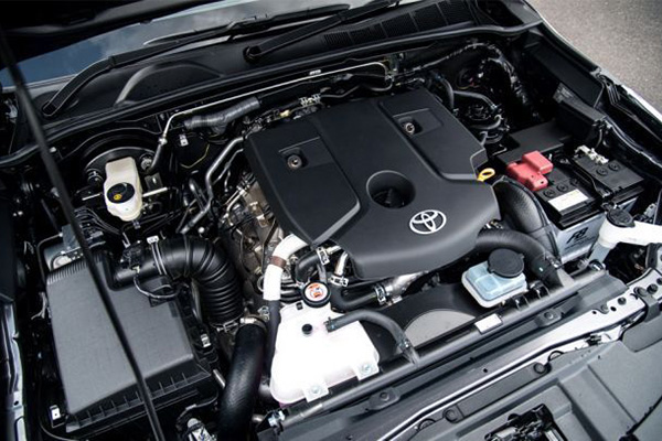 A picture of the 2019 Toyota Fortuner's 2.4 liter engine