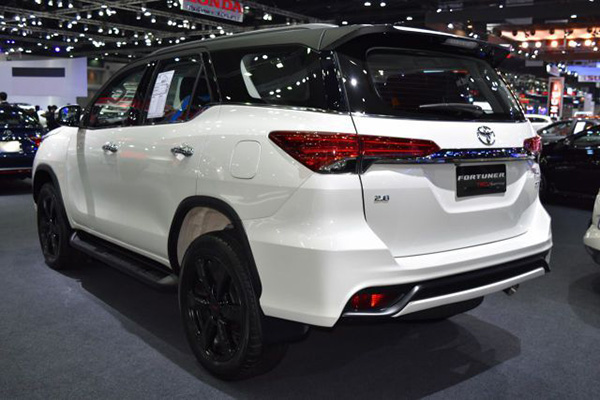 A picture of the 2019 Toyota Fortuner TRD Sportivo