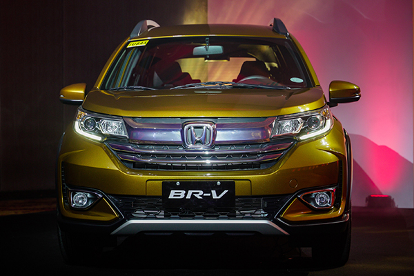 Front view of the 2020 Honda BR-V