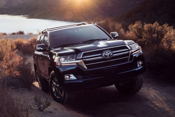 Toyota Land Cruiser 2020 Review: Speculations and theories abound!