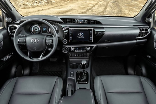A picture of the 2020 Toyota HIlux interior