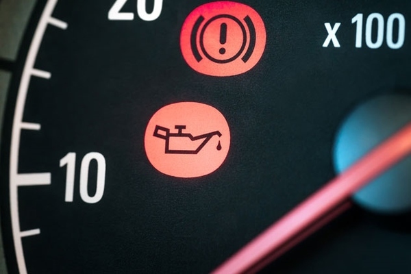 Top 8 problems cars can diagnose by themselves