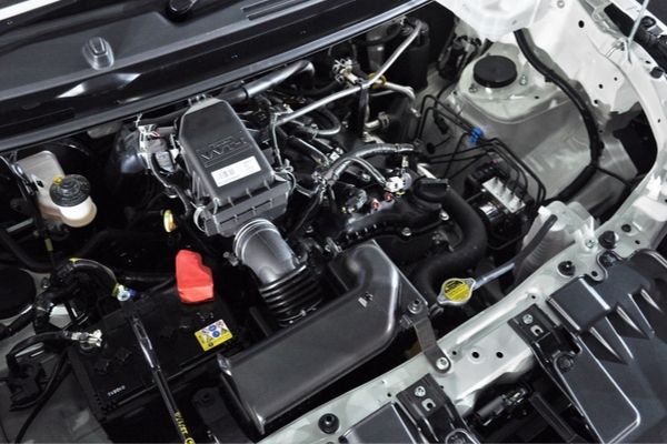 A picture of the 2NR-VE Dual VVT-I gasoline engine on the 2019 Toyota Rush