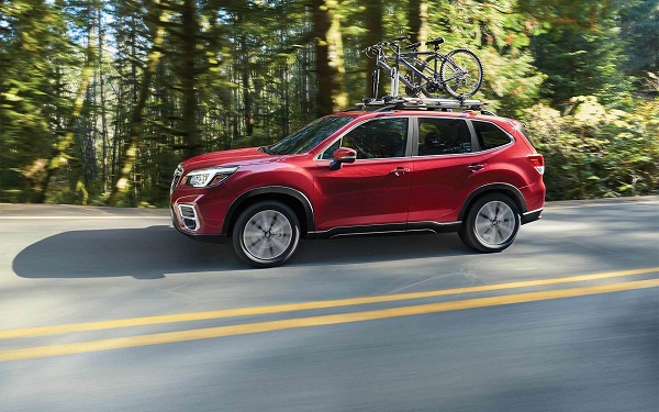 2020 Subaru Forester side view
