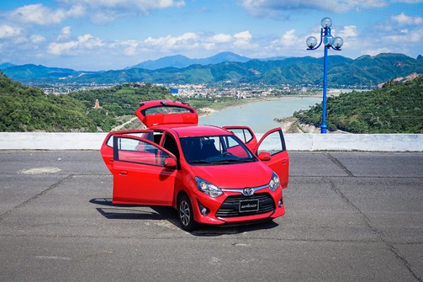 2020 Toyota Wigo doors wide open