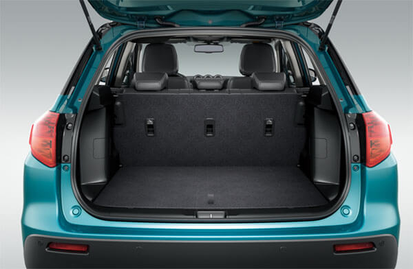 2020 Suzuki Vitara rear cargo space