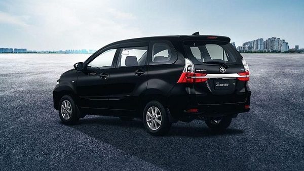 2020 Toyota Avanza rear view