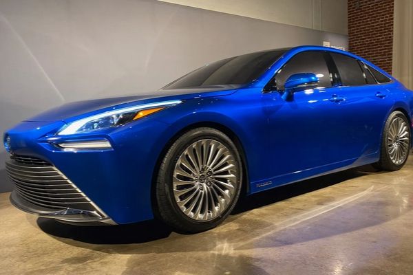 Toyota is developing hydrogen-powered cars