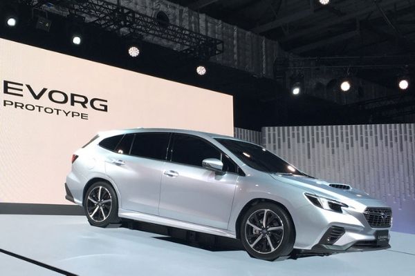 From the sides, you can notice the increase of character lines Subaru Levorg Prototype 2020 at the 2019 Tokyo Motor Show