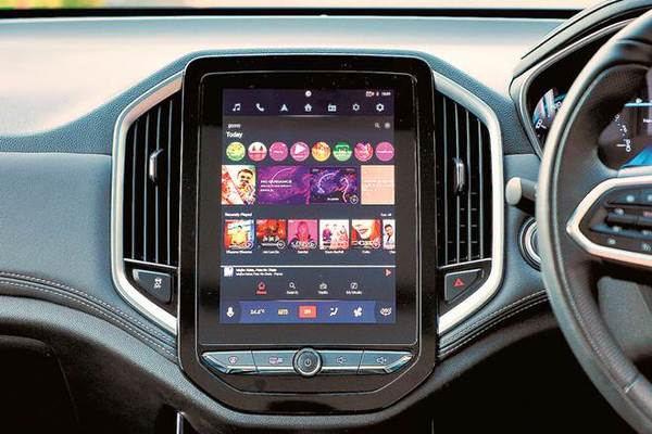 Car infotainment system