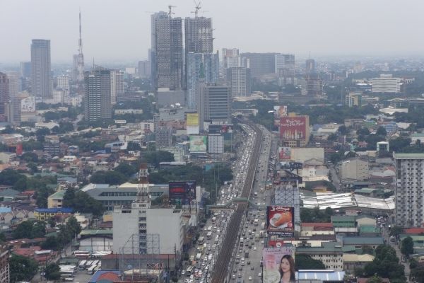 traffic congestion in metro manila: A picture of EDSA from a bird's eye view.