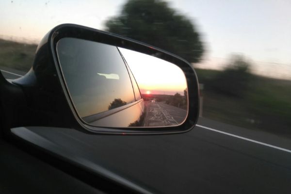 How Much Does It Cost To Replace A Side Mirror? - T&S Auto Glass