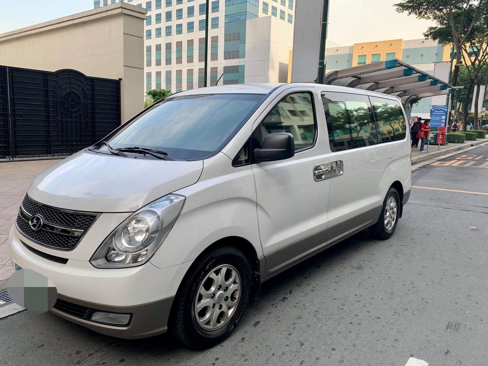 Buy Used Hyundai Starex 2014 for sale only ₱950000 - ID742405