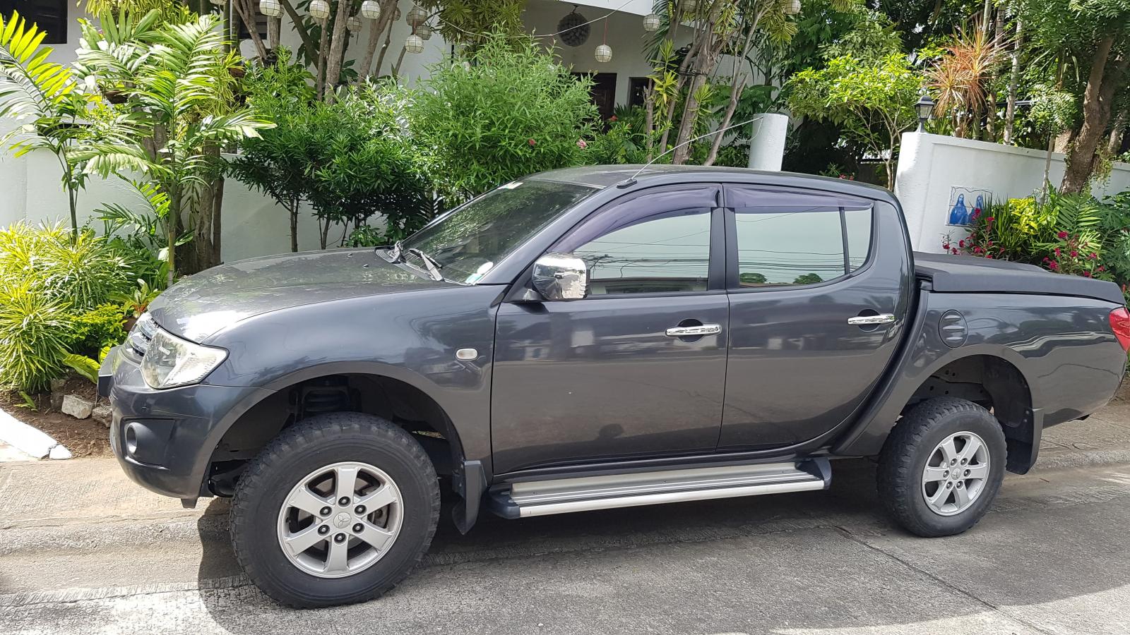 Mitsubishi Strada GLX 2013 for sale in Muntinlupa 744127