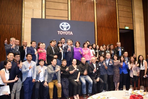 Toyota Philippines posts highest-ever market share in 2019 and other related news 