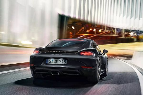 The Porsche 718 Cayman's rear end The Porsche 718 Cayman's rear end