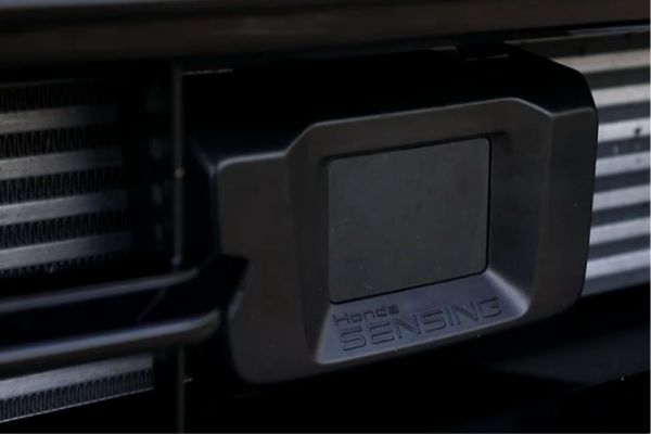 2020-honda-accord-honda-sensing-sensor