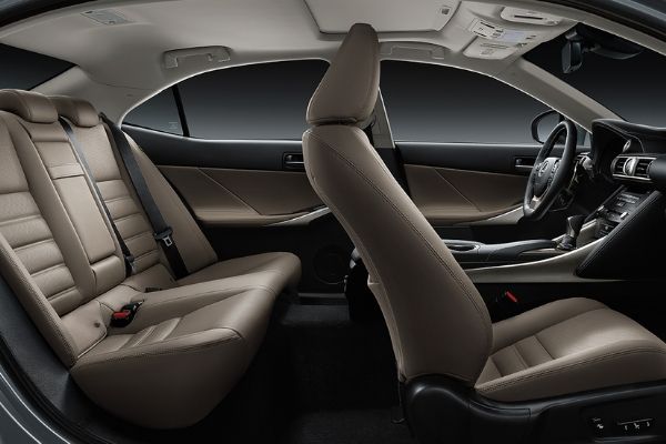 A picture of the Lexus IS 350;s interior