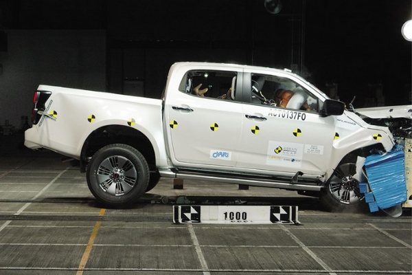 2020 Isuzu D-Max gets perfect 5-star safety rating from ASEAN-NCAP