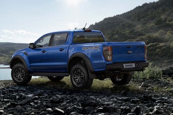 A picture of the rear of the Ford Ranger Raptor
