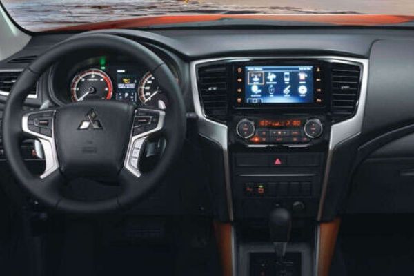 A picture of the Strada Athlete's dashboard