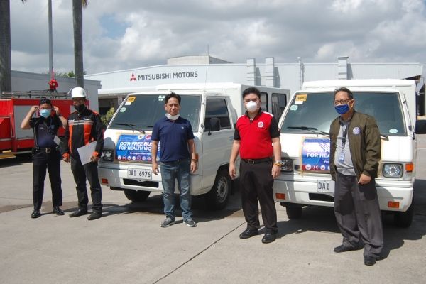 Mitsubishi PH lends out several L300 units to transport essential workers