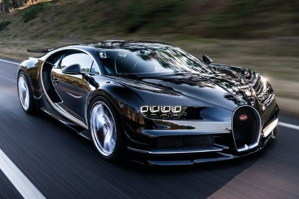 Bugatti Divo vs Chiron: What are the differences? 