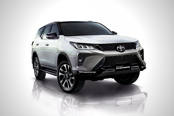 2020 Toyota Fortuner comes with nifty features that should come locally